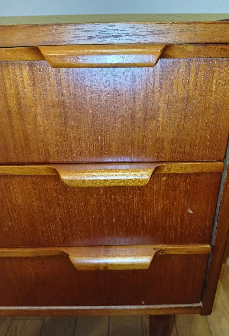 北欧ヴィンテージ　チェスト　3段　北欧ヴィンテージ家具　8/8〜8/11発送不可