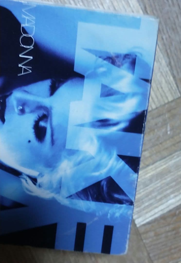 マドンナ MADONNA テイク・ア・バウ TAKE A BOW