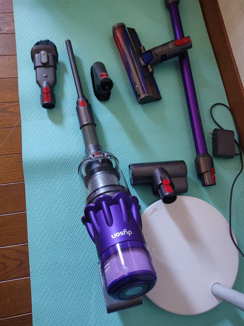 ダイソンコードレス掃除機DIGITAL-slimSV18専用スタンド付き