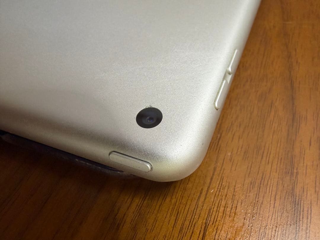 Apple iPad 第9世代 64GB シルバー Wi-Fiモデル 本体のみ