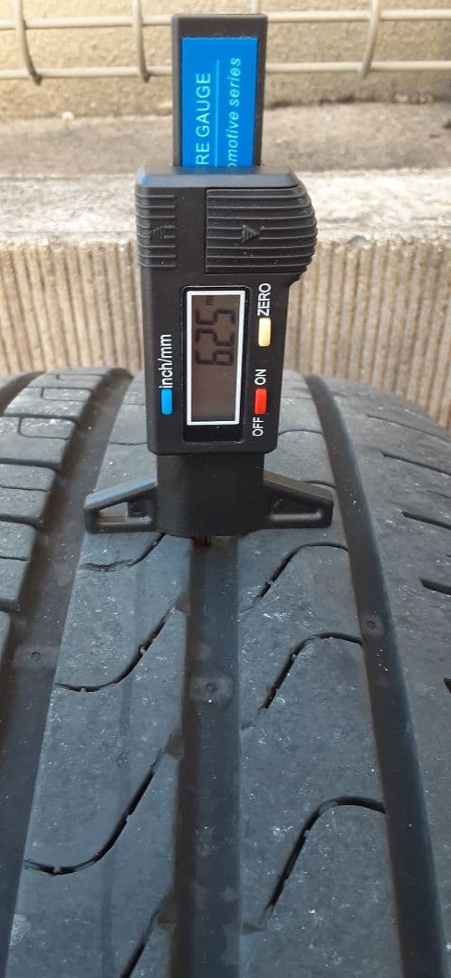 BMW 純正+ Pirelli P7 225/45R18 1本 フロントセット②