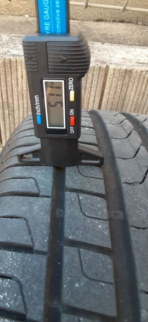 BMW 純正+ Pirelli P7 225/45R18 1本 フロントセット②