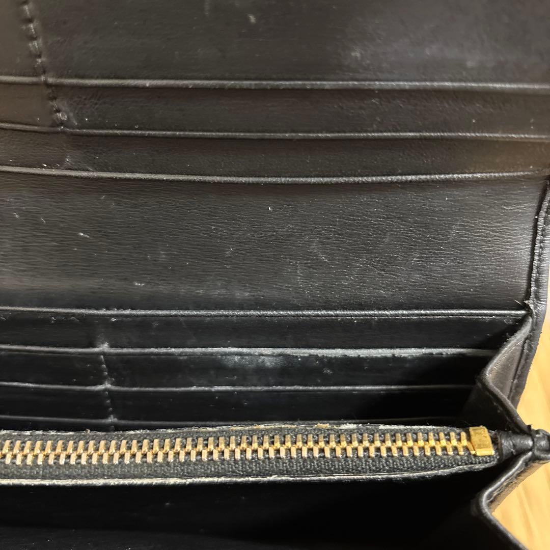 PRADA キルティング ブラック長財布