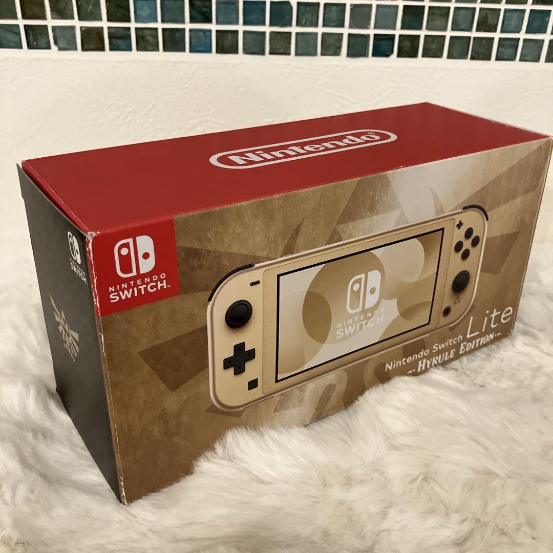 Nintendo Switch Lite ハイラルver. ケース付