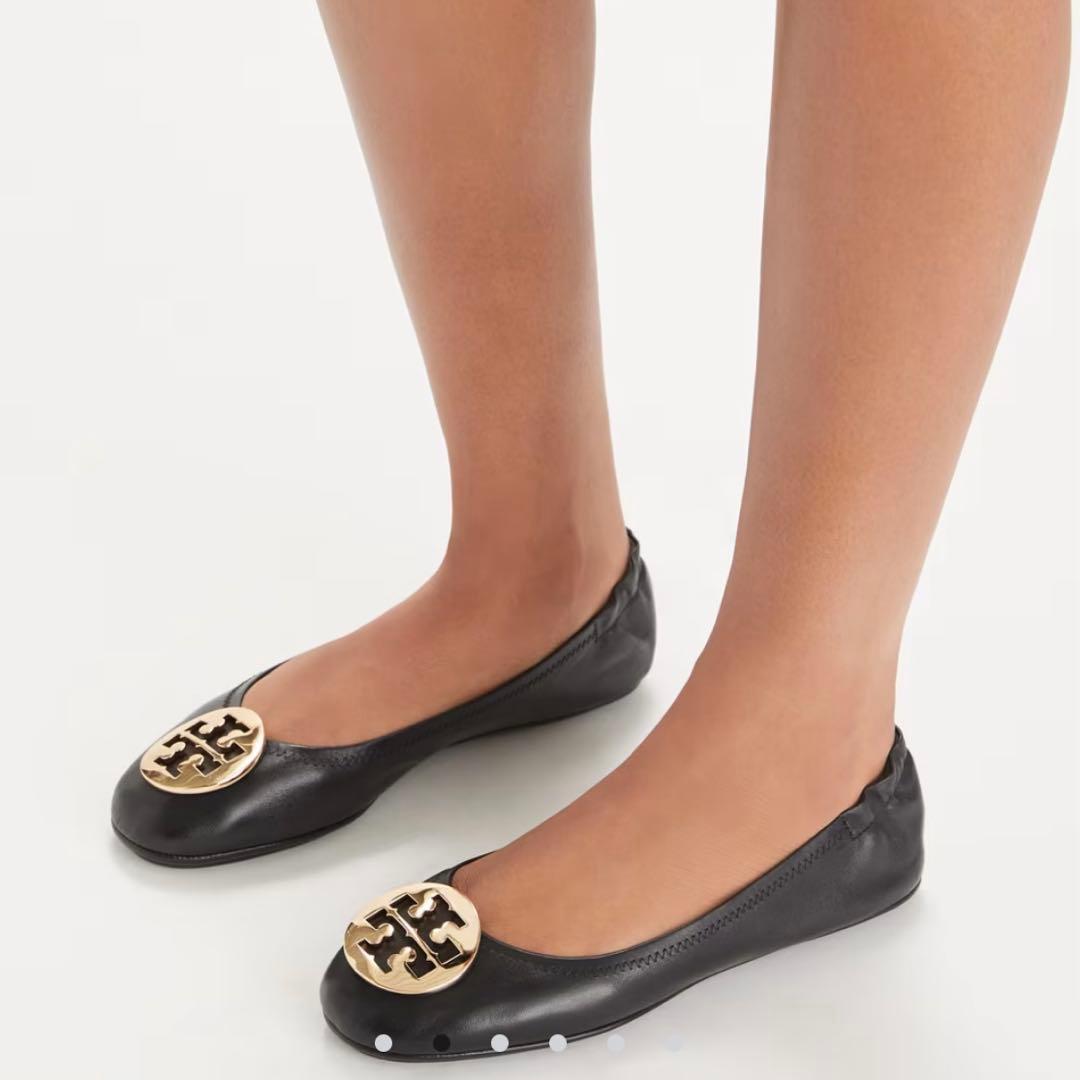 美品　トリバーチ　フラットシューズ　　メタルダブルTゴールド金具　ナパレザー　紺