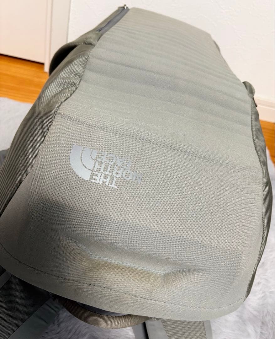 希少THE NORTH FACE ザ ノースフェイス アクセスパック22 グレー