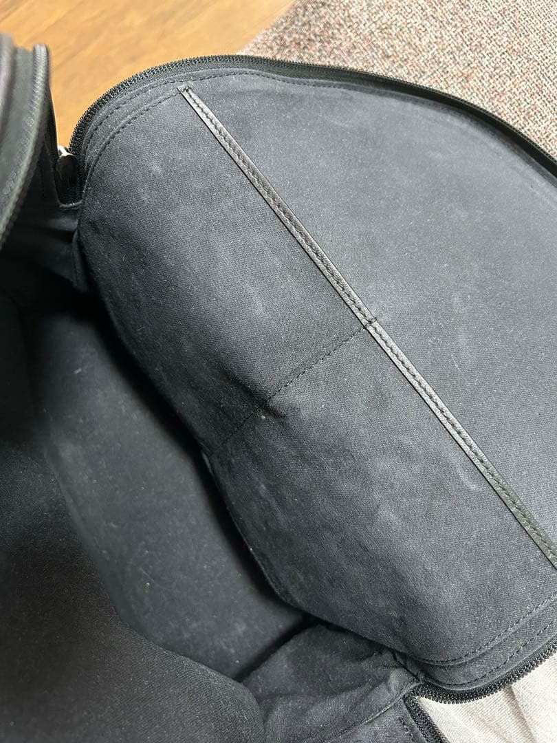 JIMMY CHOO ジミーチュウ　リュック　バックパック