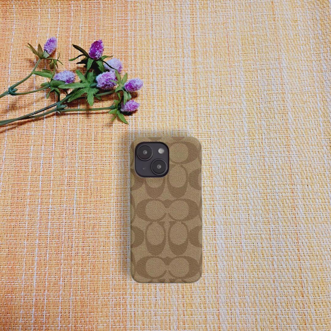 ☆限定商品☆ COACH iPhone15 ケース・シグネチャー キャンバス
