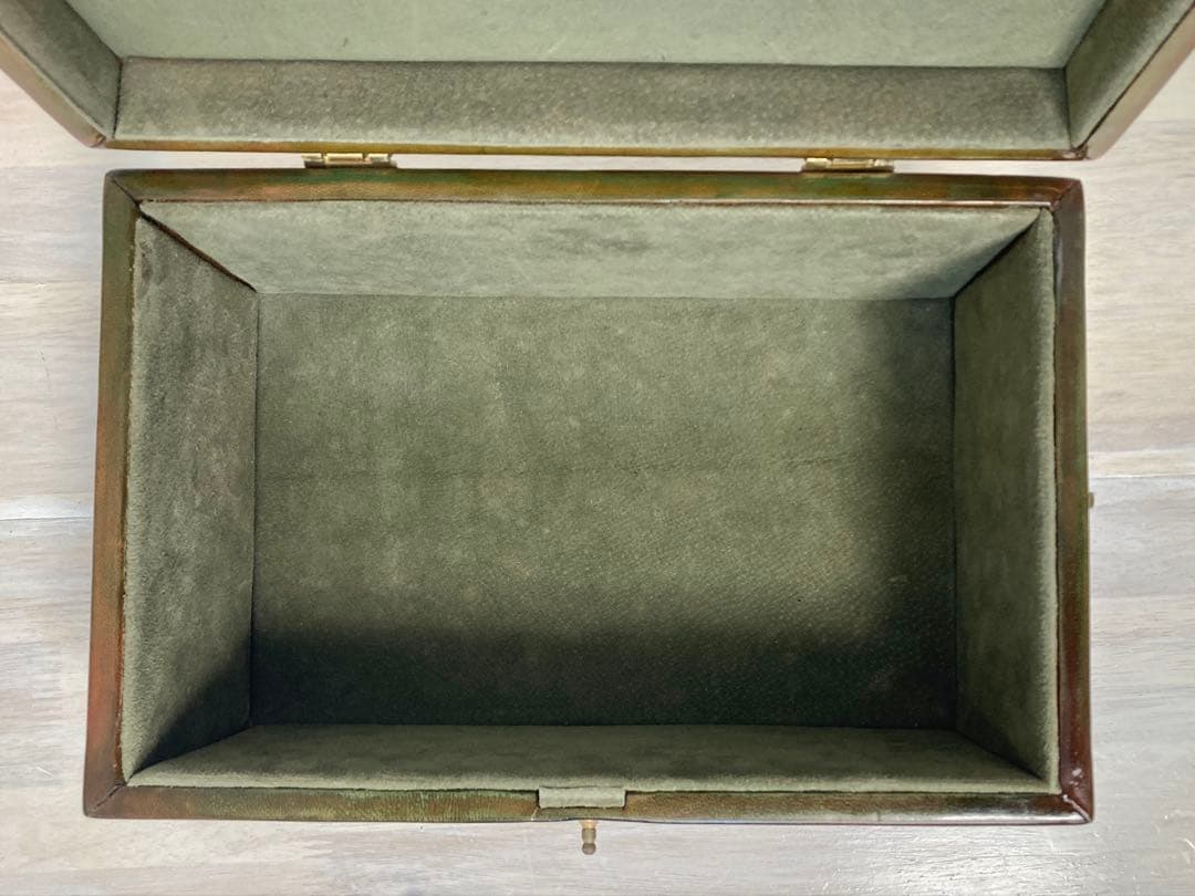 手作りジュエリーボックス