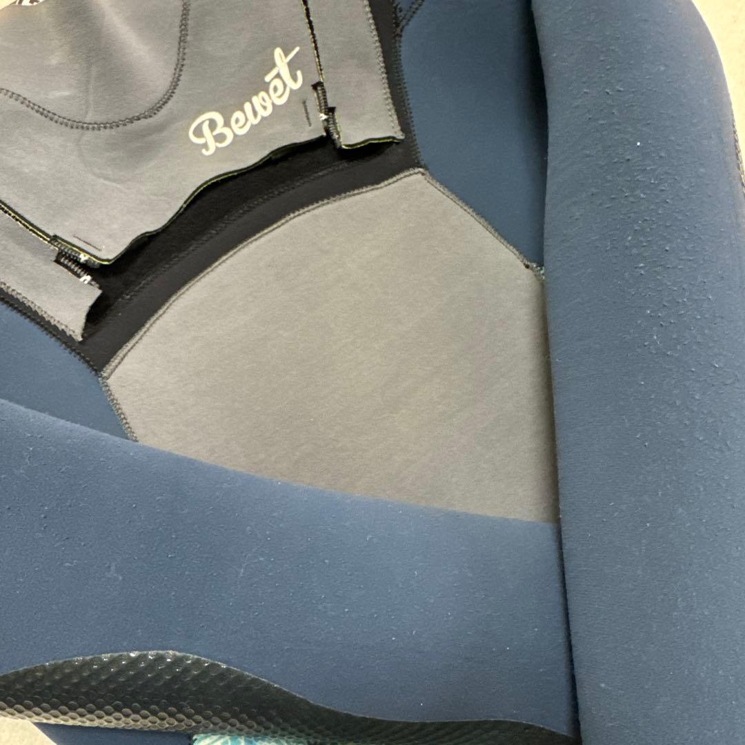 美品Bewet フルスーツ グレー/青 膝パッド付き