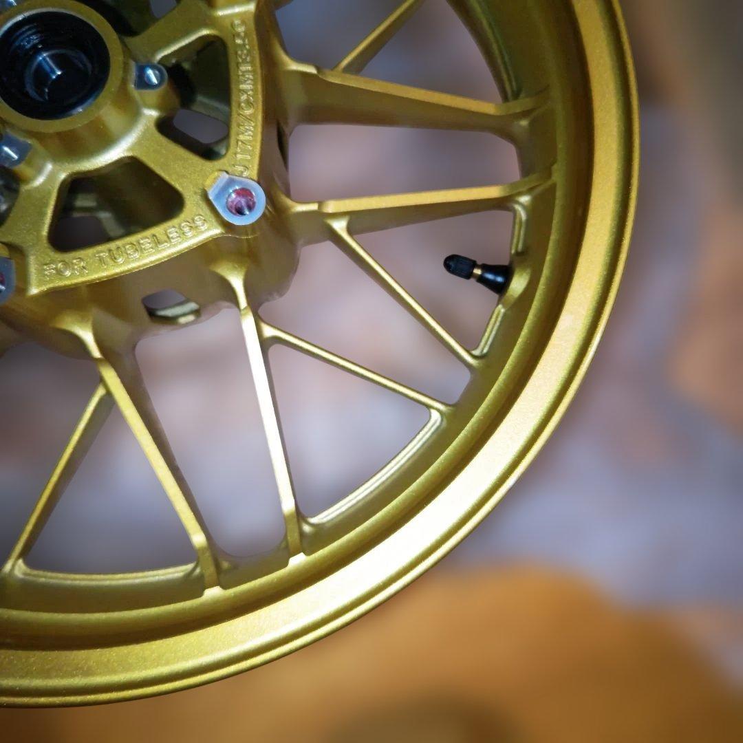 Z900RS SE 純正ホイール フロントのみ