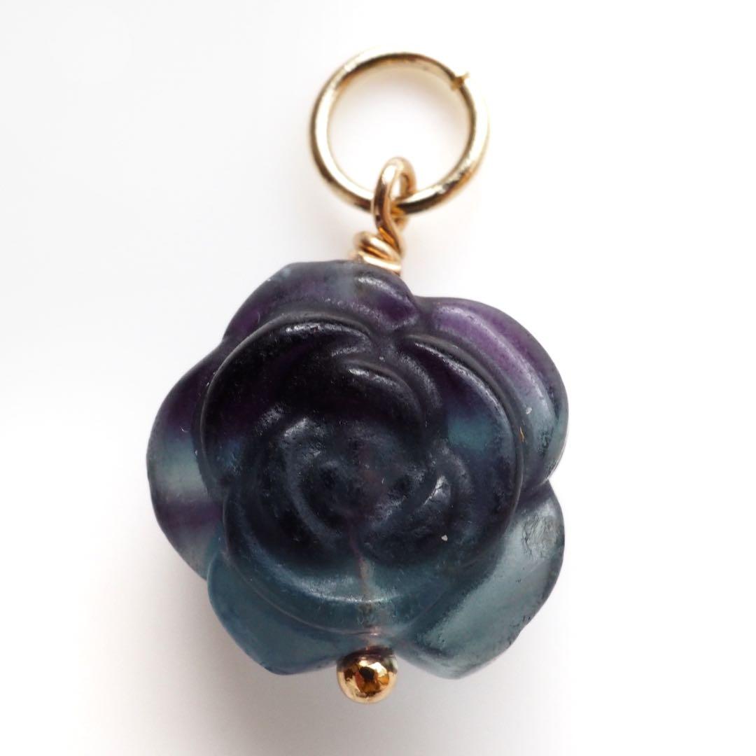 【はくとん( 'ω')ŧ‹\"ŧ‹\"】国産シェルパールのゴムブレスレット