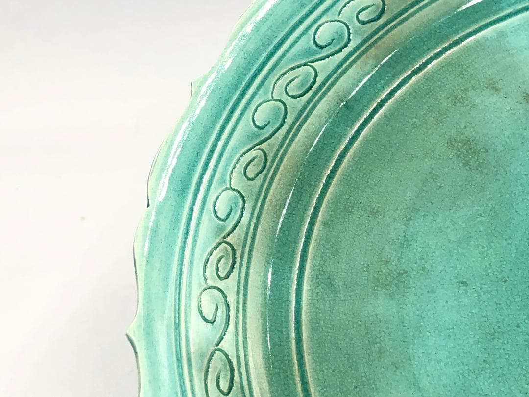 【 粟生屋東洸 作　定窯輪花縁皿 】　中村東洸　加陽庵