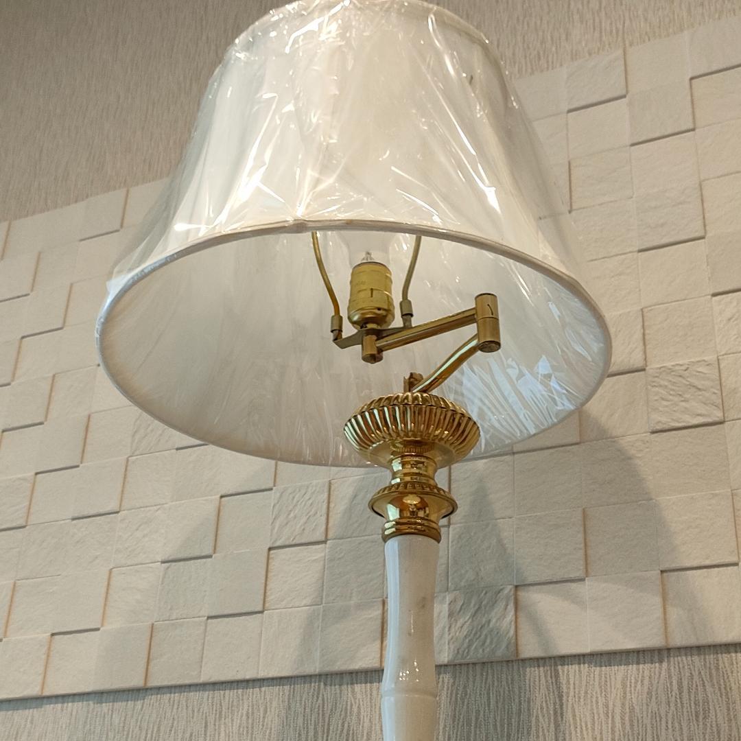 大理石　アンティークランプ　テーブル付き　調光3段階