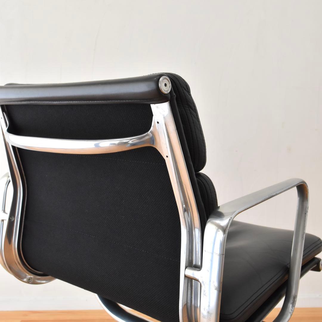 Herman Miller イームズ　ソフトパッド　アルミナムチェア