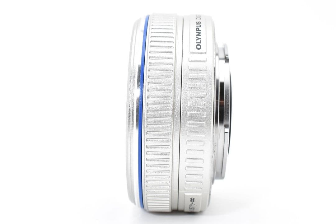 Olympus m.zuiko digital 17mm f2.8 シルバー