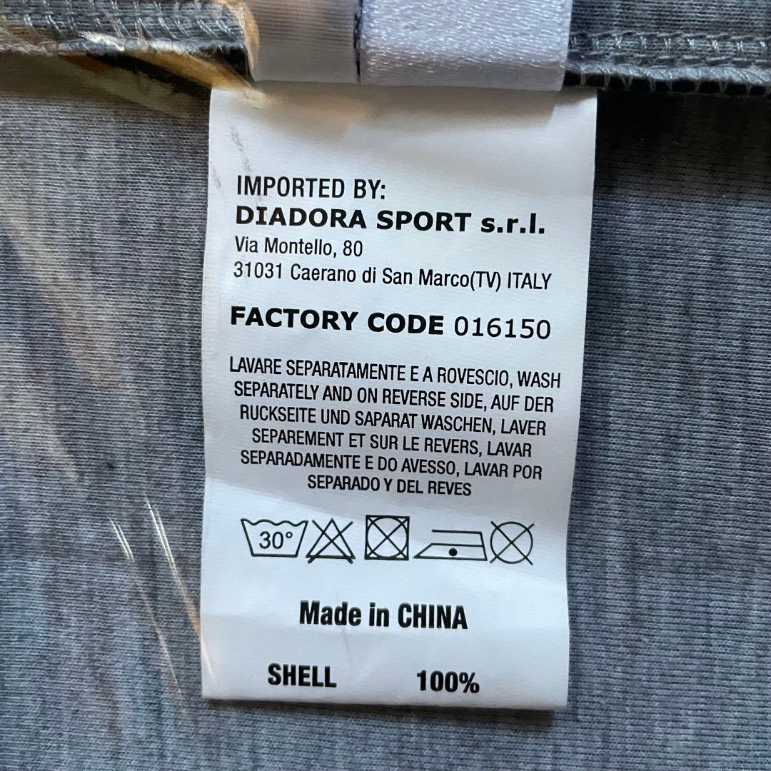 diadora HERITAG 新品　リバーシブル仕様　ジャージ　黒/グレー