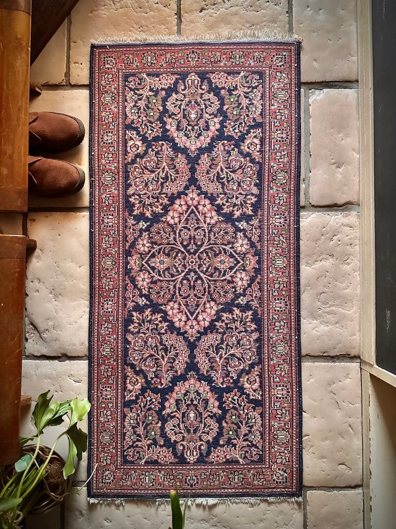 トライバルラグ　ヴィンテージラグ　ペルシャ絨毯　サルーク　ヴィレッジラグ　美品