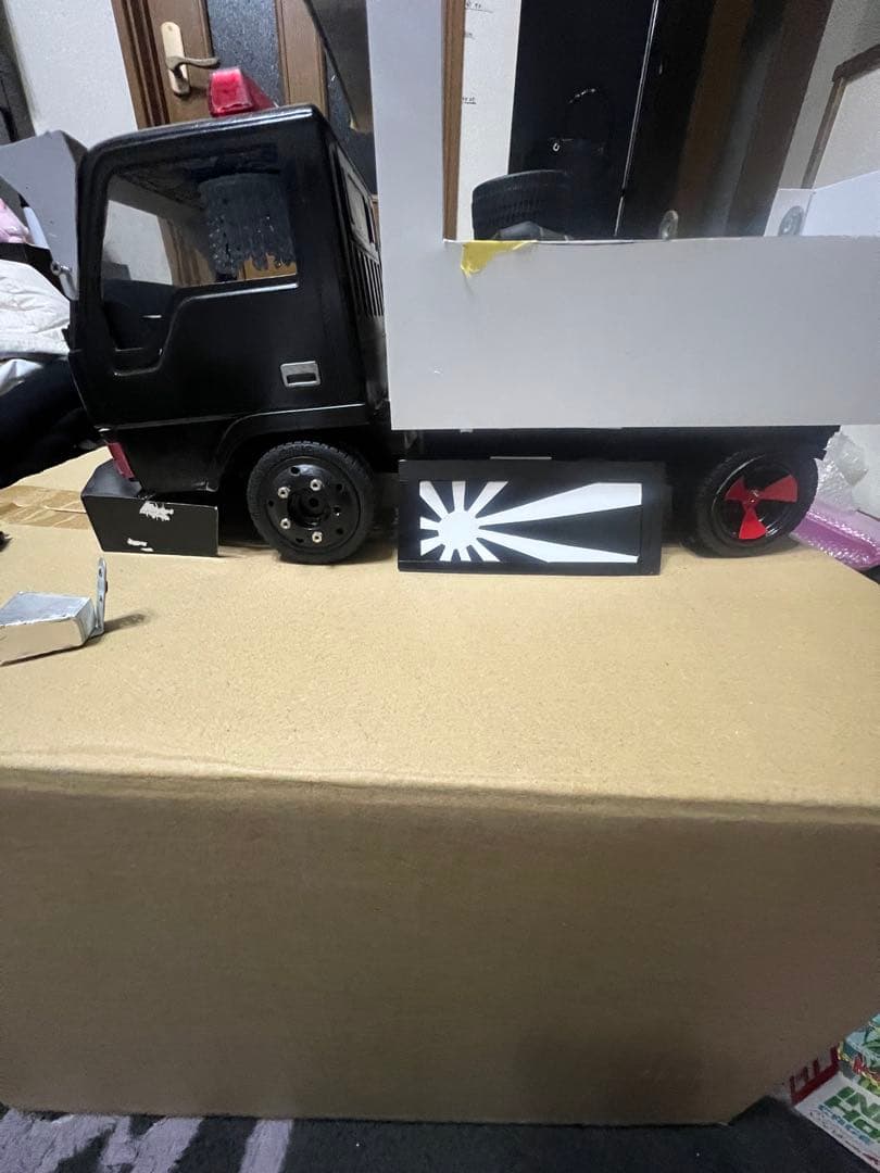 ゆ*け様 ムネトラキャンター部品取りラジコン