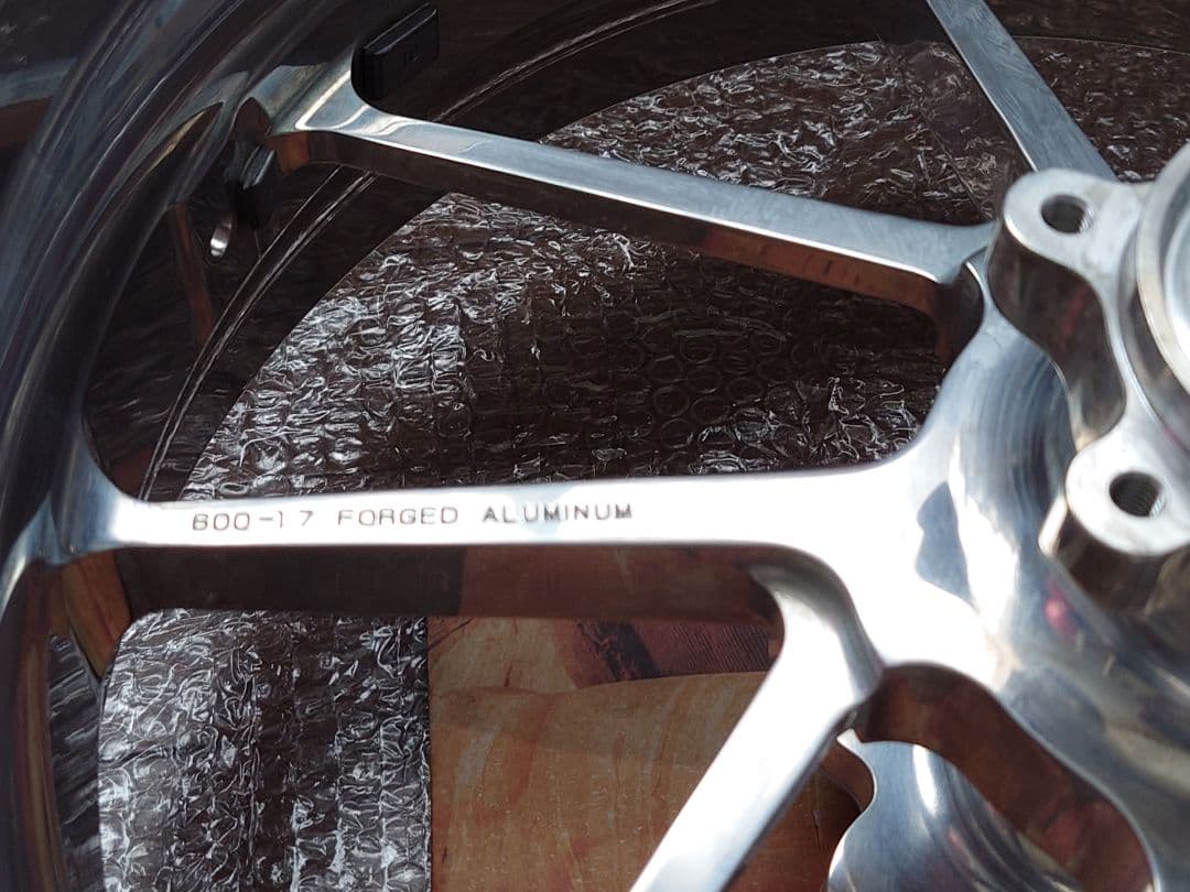 GSX1300R GX72A GALESPEED Type-Rホイールセット