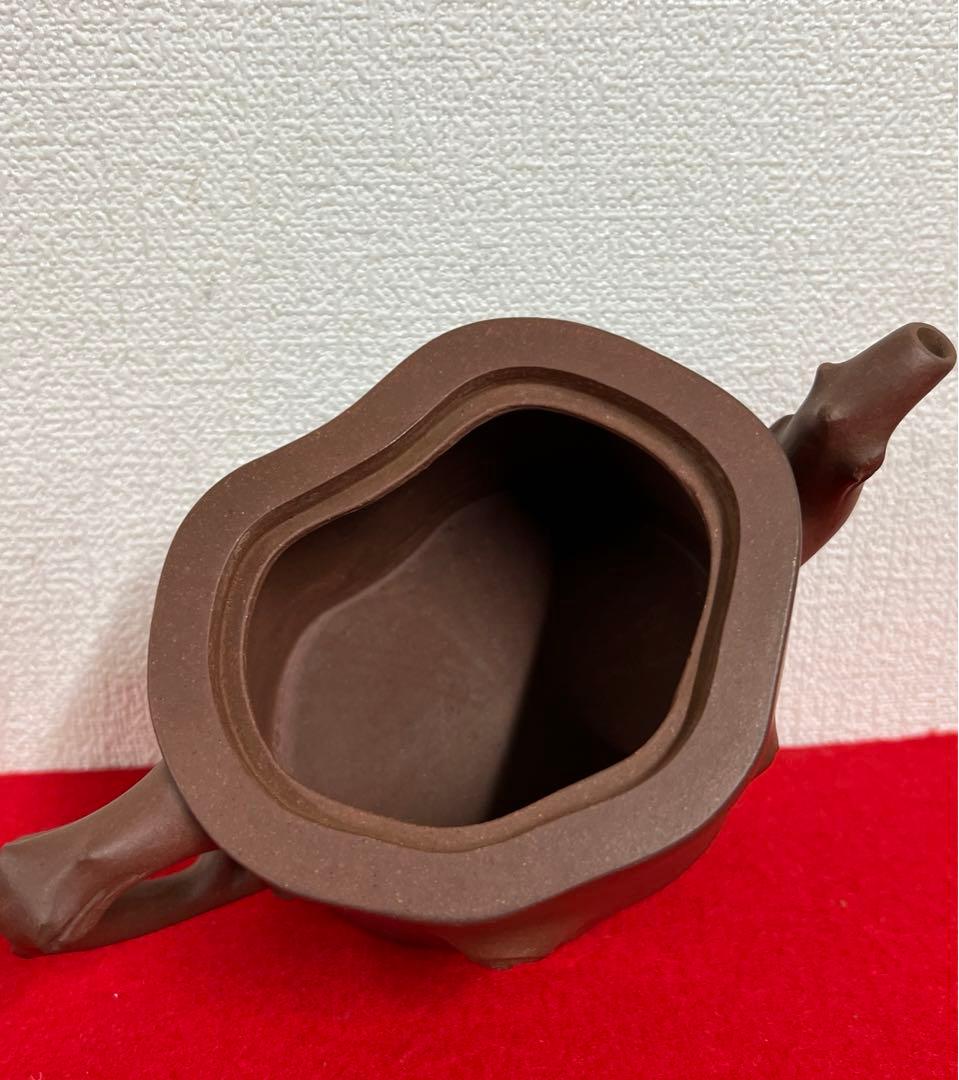 急須　呉亮屏梅椿紫砂茶壺　 【呉亮屏】在銘