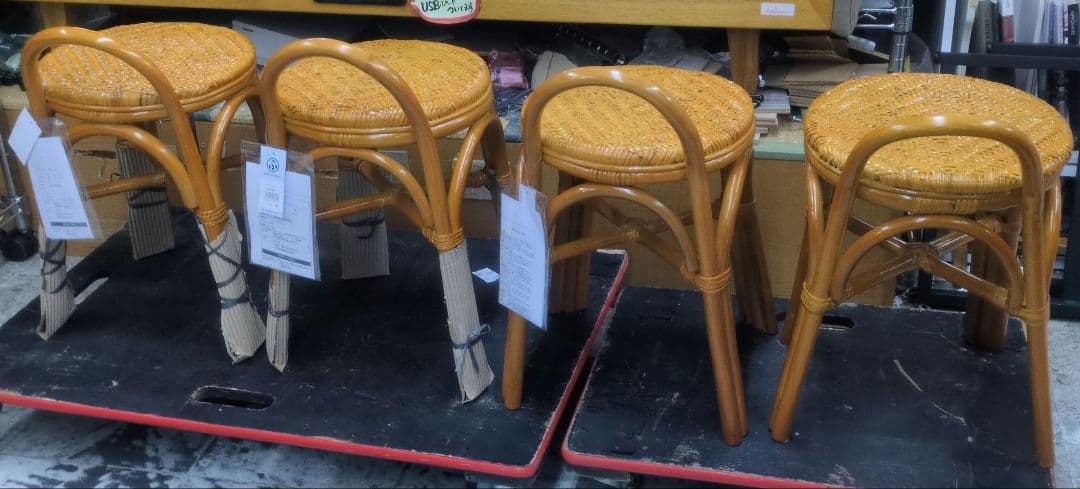 4脚セット　スタッキング籐スツール