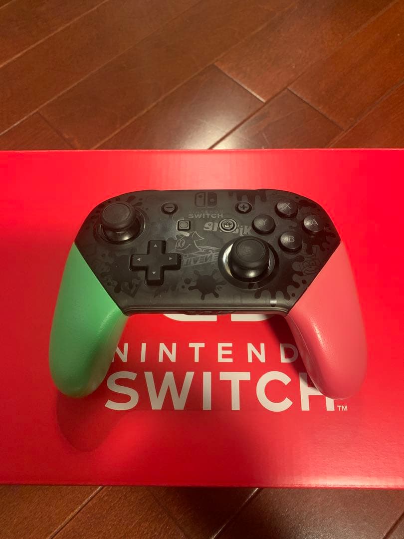 Nintendo Switch 本体 + スプラトゥーン コントローラー