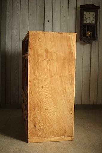 古い木枠のガラス戸棚　木製引き出し6杯