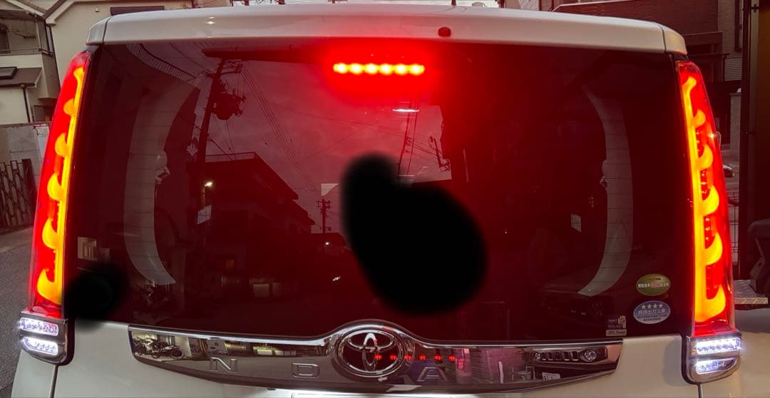 値引き中！※動作確認済み※ METEO ヴォクシー　80系　LEDテールランプ