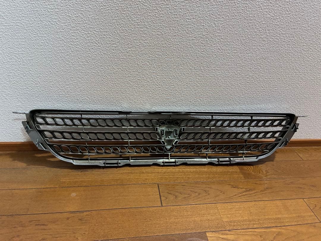 美品 アルテッツァ 後期 純正グリル