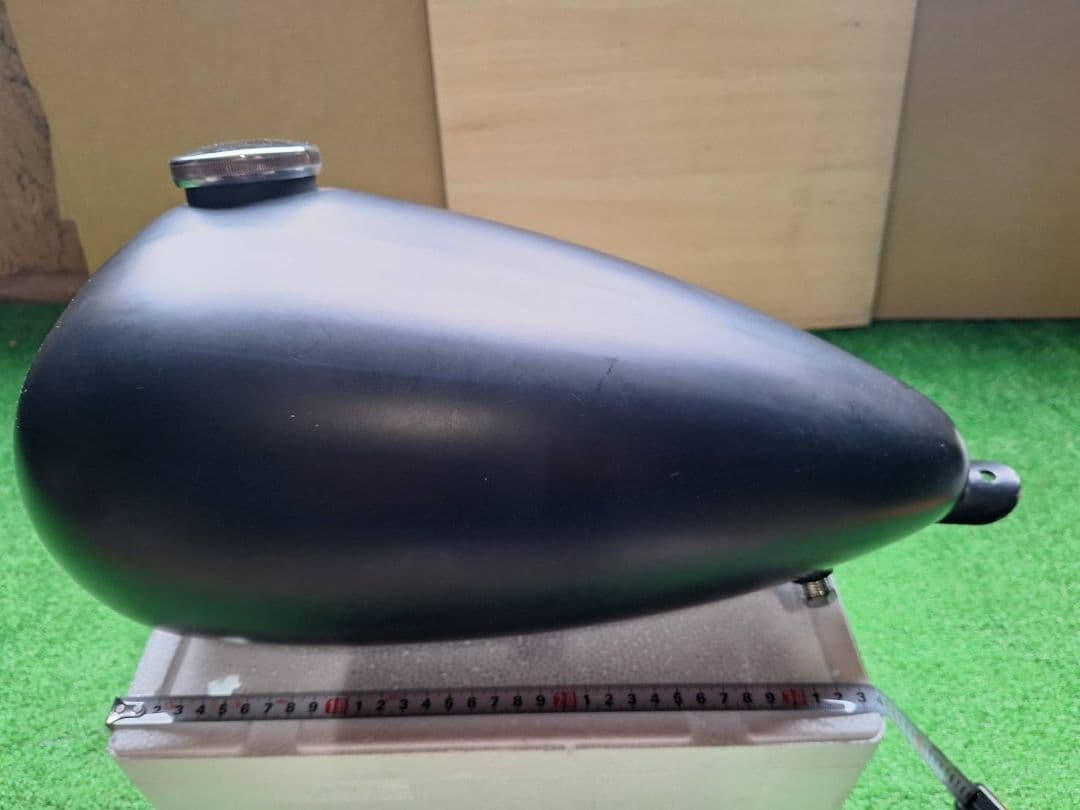 バイク用　タンク