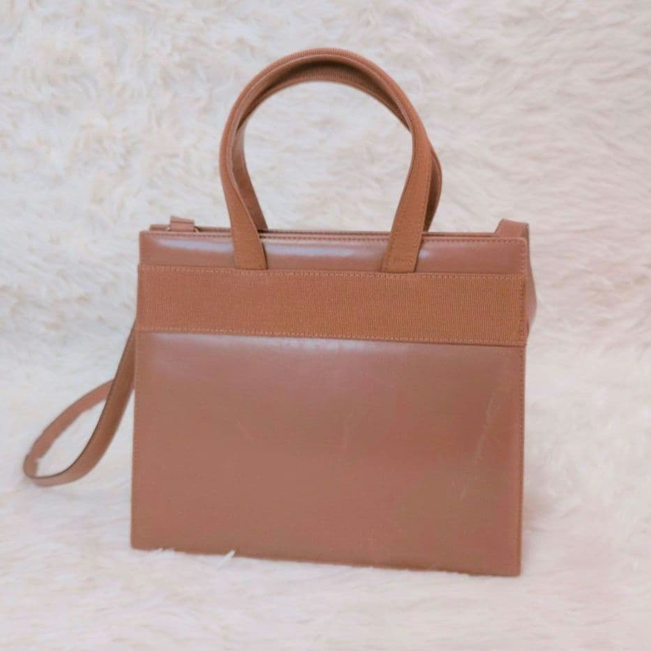 SalvatoreFerragamo ヴァラリボン 2WAY ショルダーバッグ