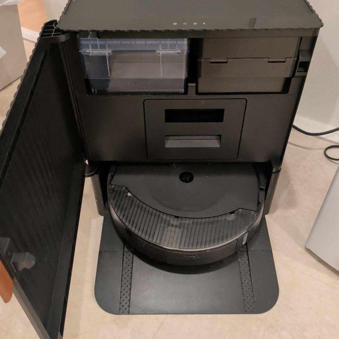 元値約20万円！1年使用　水拭きと掃除機がけ両方超優秀ルンバCombo10MAX