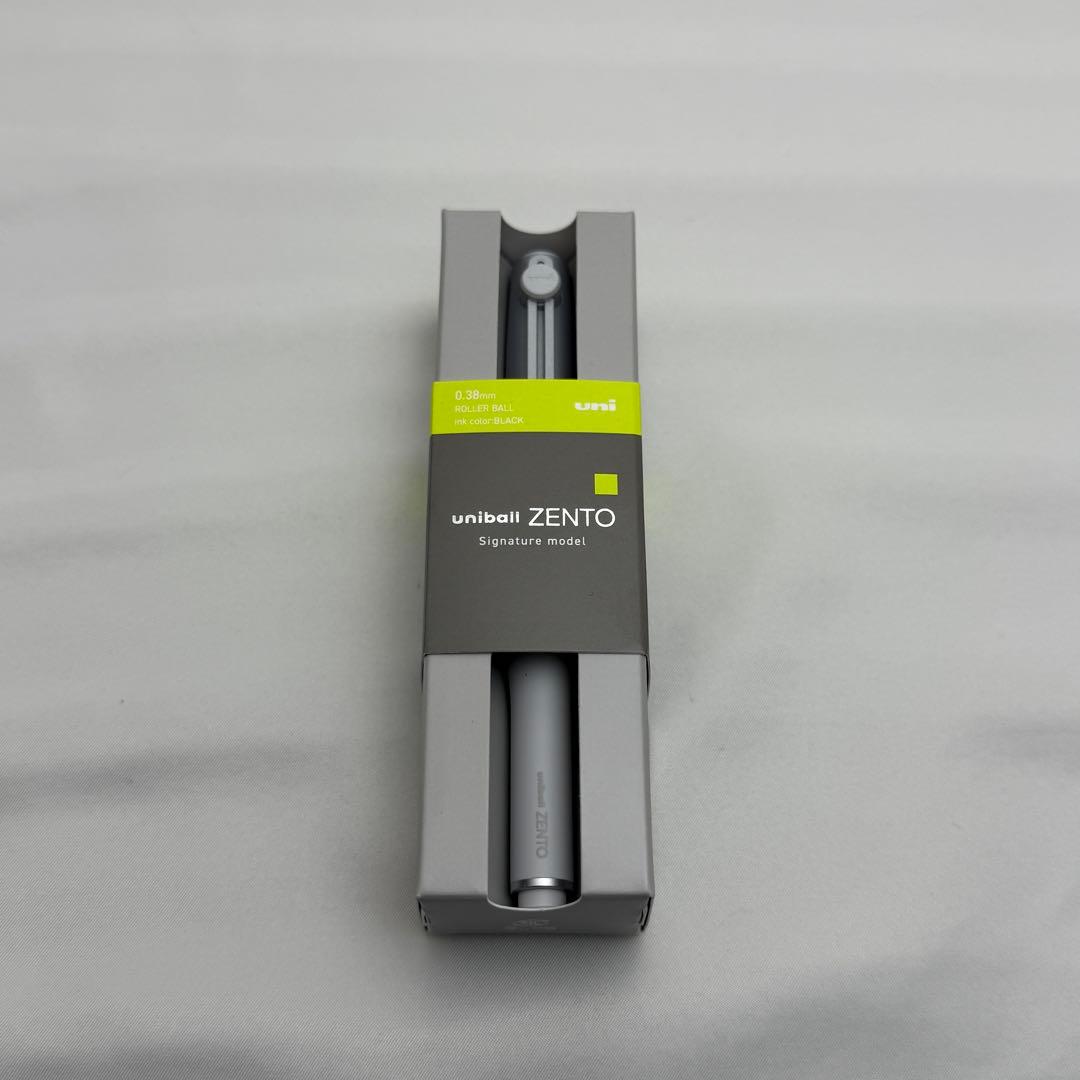 【入手困難】ユニボールゼント シグ二チャーモデル　シルバー　シャンパンゴールド