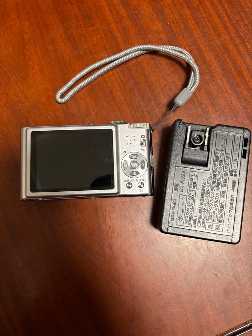 Panasonic LUMIX 12メガピクセル デジタルカメラ