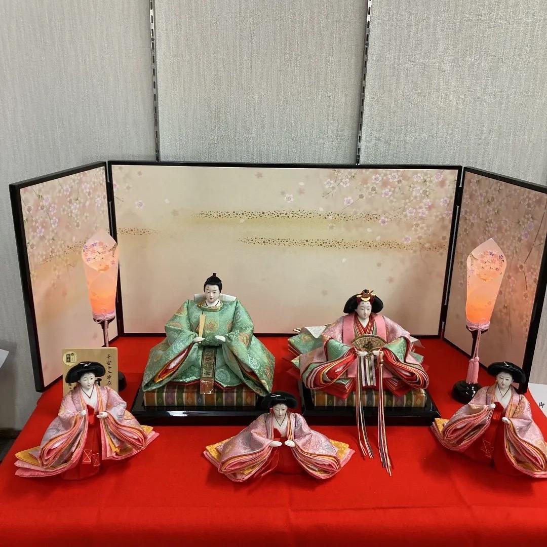 D4 三五親王のみ　可愛い色合いの衣裳　ピンク衣裳　ひな人形　雛飾り