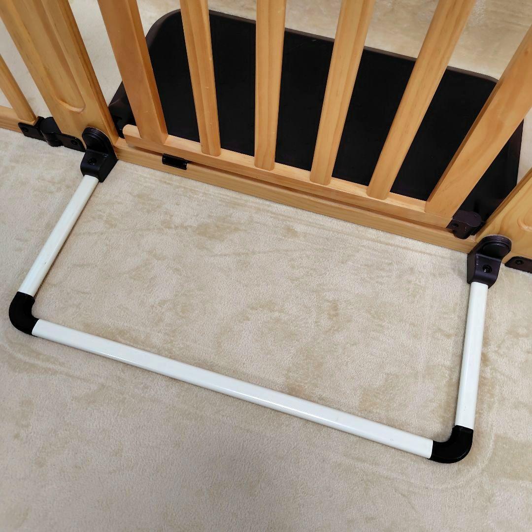 日本育児 ニホンイクジ おくだけドアーズ Мサイズ 木製 ベビーゲート 赤ちゃん