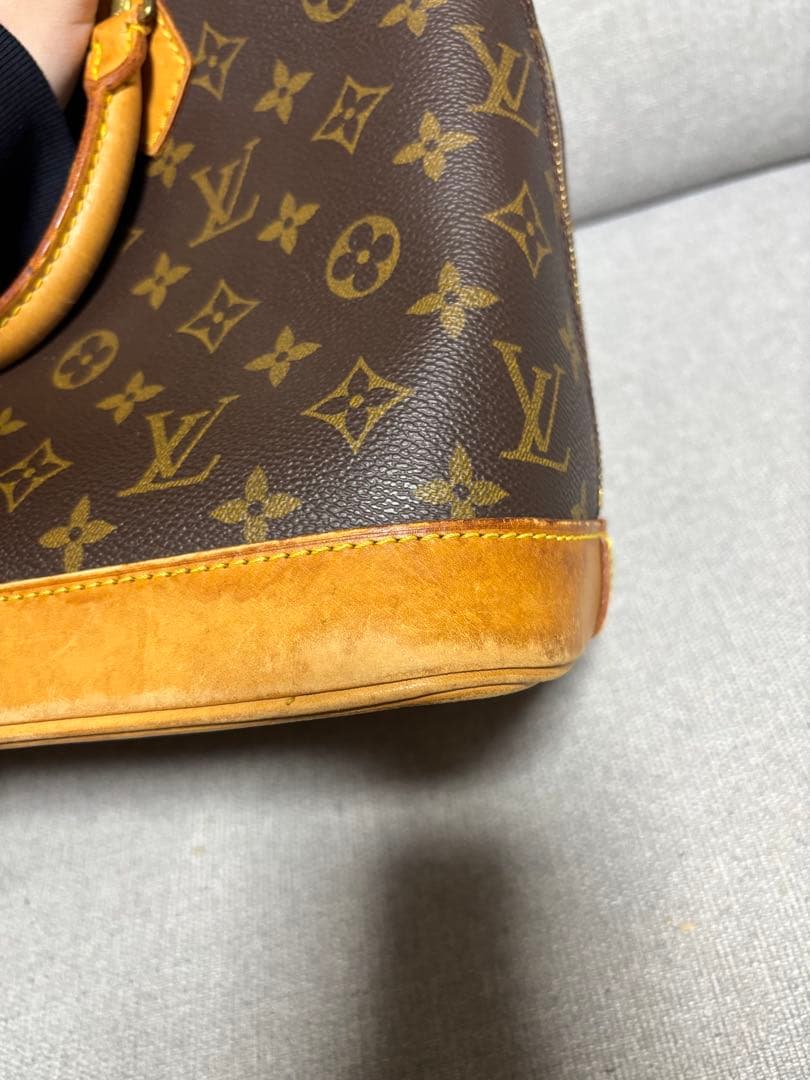 LOUIS VUITTON アルマ モノグラム