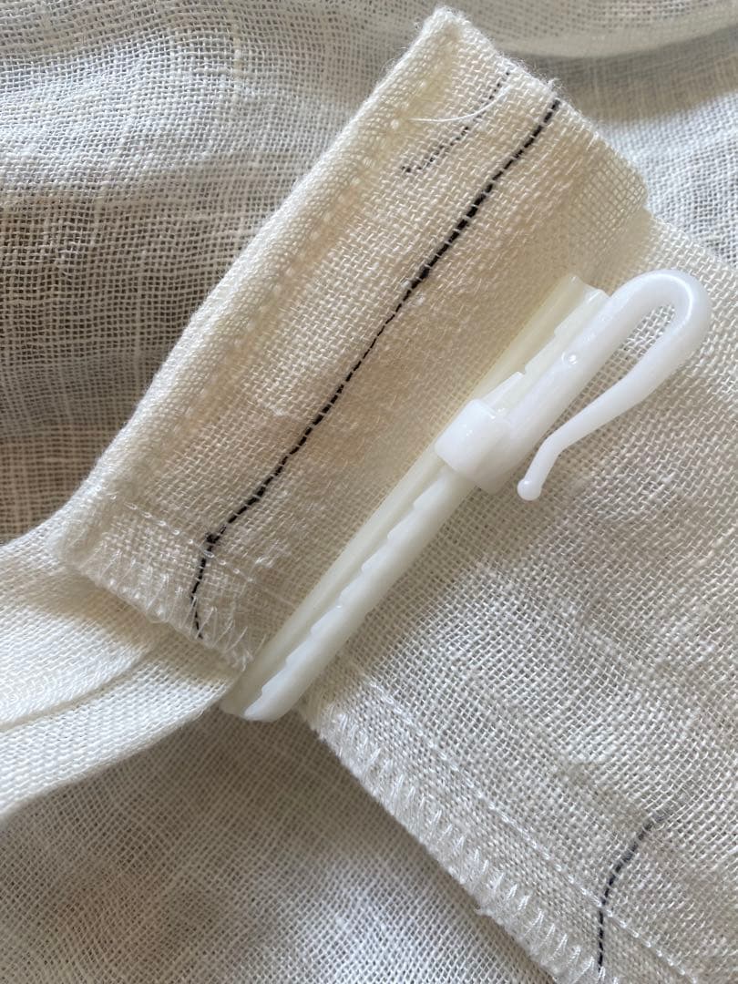 モモナチュラル リネンカーテン ホワイト グレー