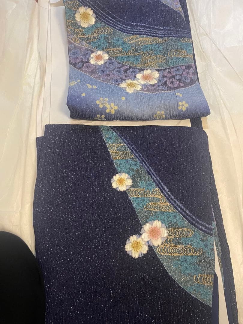 紺地金通し訪問着　正絹　手縫い