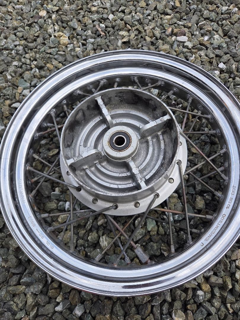 ドラッグスター 250 リアホイール