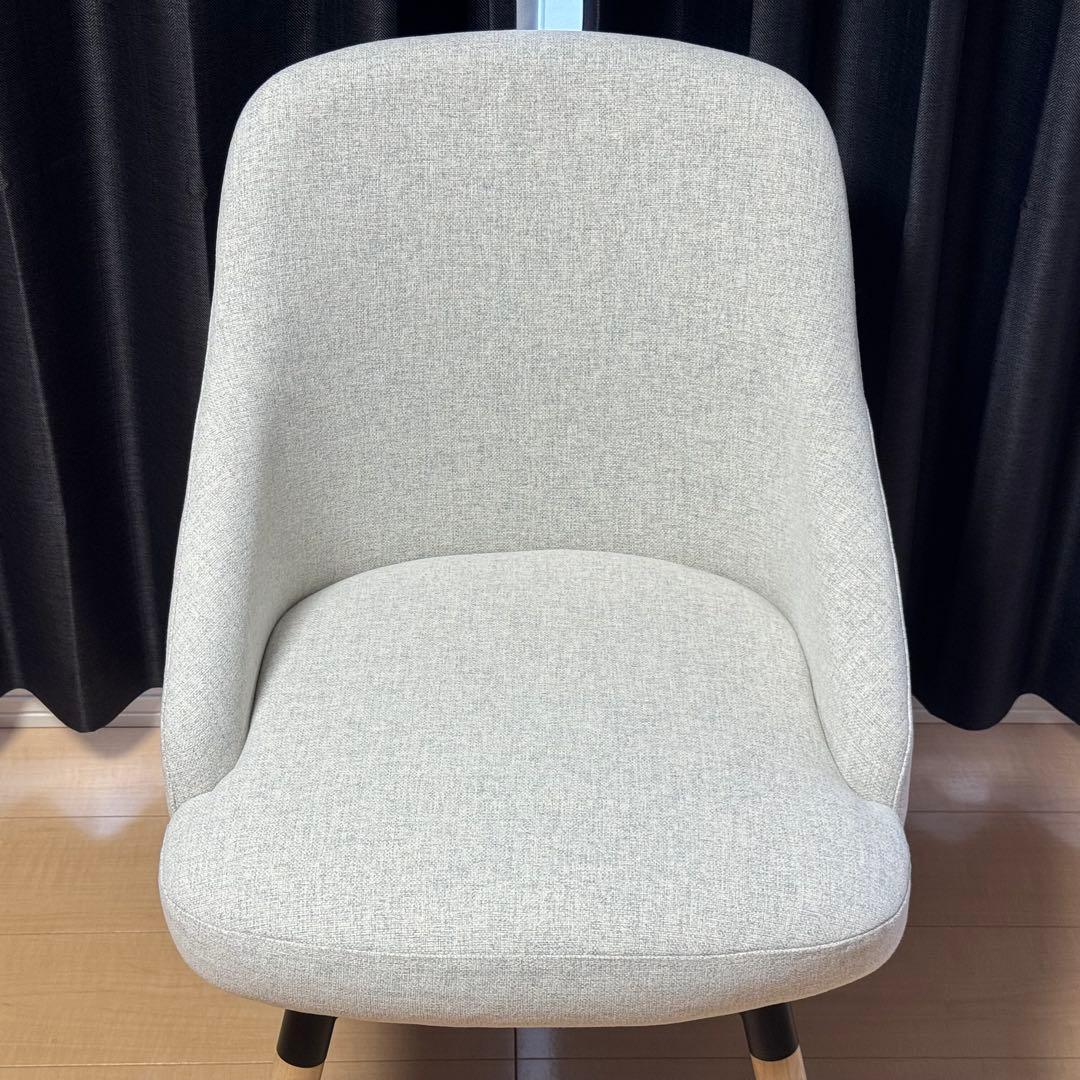 IKEA ヤンオロフ 2脚セット 回転ダイニングチェア ベージュ