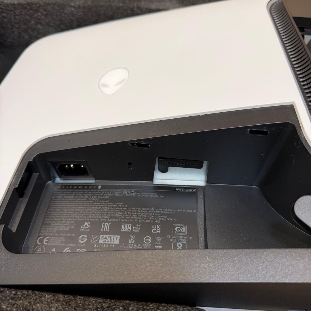 AW3423DW Alienware 34インチ QD-Oled モニター