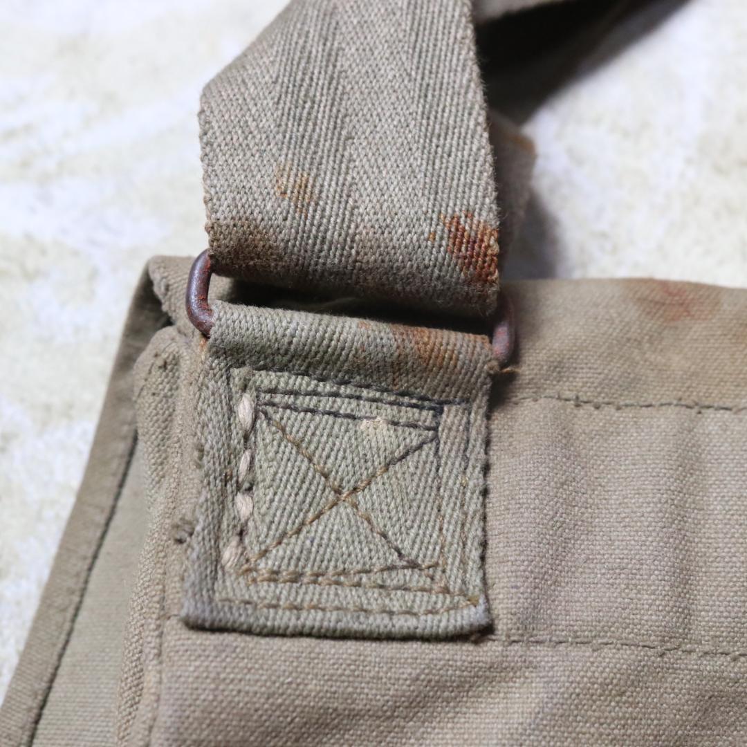 B1345 当時物 旧日本軍 雑嚢 バック ミリタリー 蔵出し うぶだし 時代物