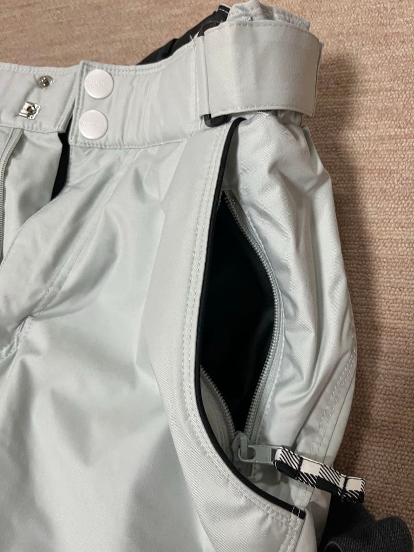 DESCENTE デサント　レディース　スキーウェア上下セット　9号サイズ