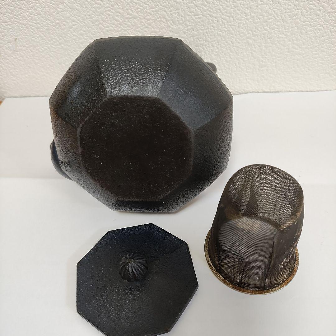 八角形 鋳鉄 鉄瓶 つまみ付き（南部鉄器）