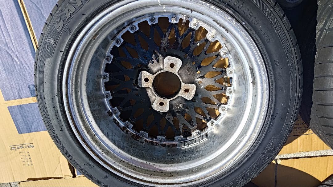 SSR TYPED16インチ4穴114.3 7J25　2本4穴8J　26 2本