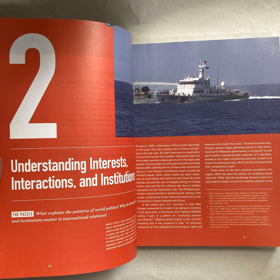 World Politics 5th edition 洋書　英語　匿名配送