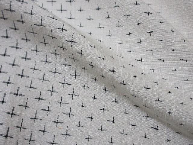 おしゃれ蚊絣：白い紬織着物：美品：13号：袷正絹：トールサイズ：P22