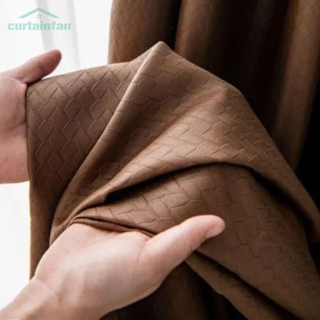 遮光カーテン・遮光１級